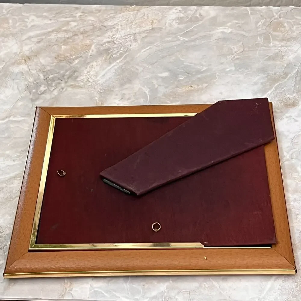 Vintage Medium Picture Photo Frame With Gold Trim Freestanding 9 x 7